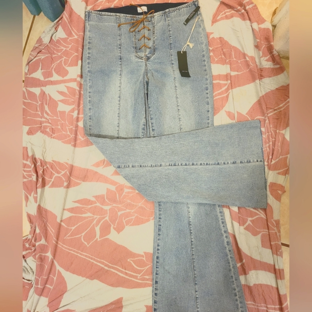Lace-up bell bottoms